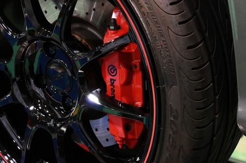 衝撃的なカッコよさ！アバルト595にZE40タイムアタック